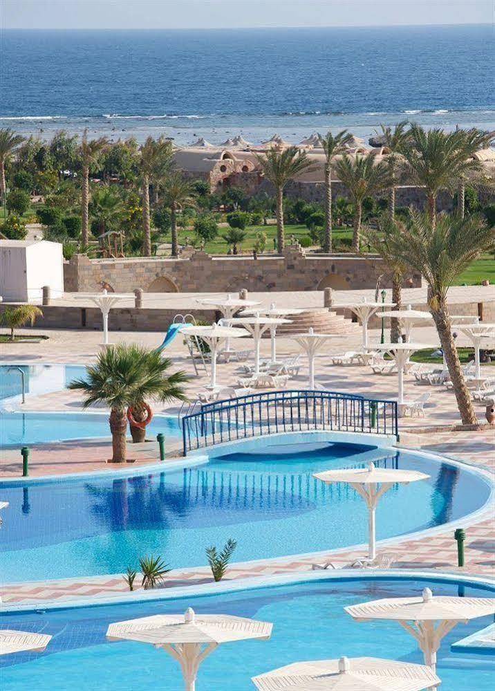 Pensee Royal Garden Beach Resort El Qoseir Exterior foto
