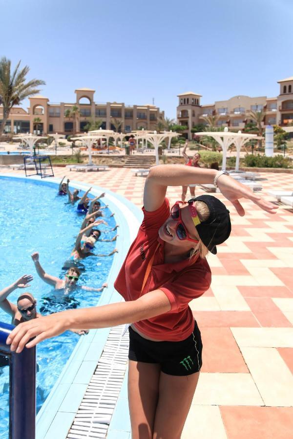 Pensee Royal Garden Beach Resort El Qoseir Exterior foto